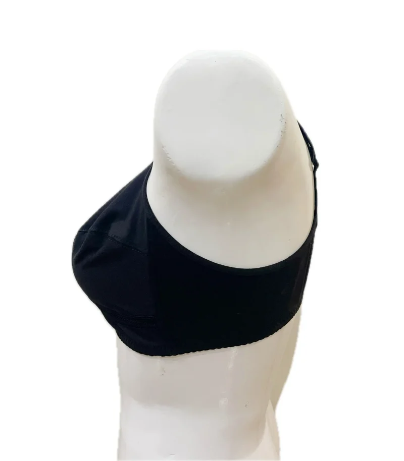 Full coverage non wired padded black bra Full coverage non wired padded black bra